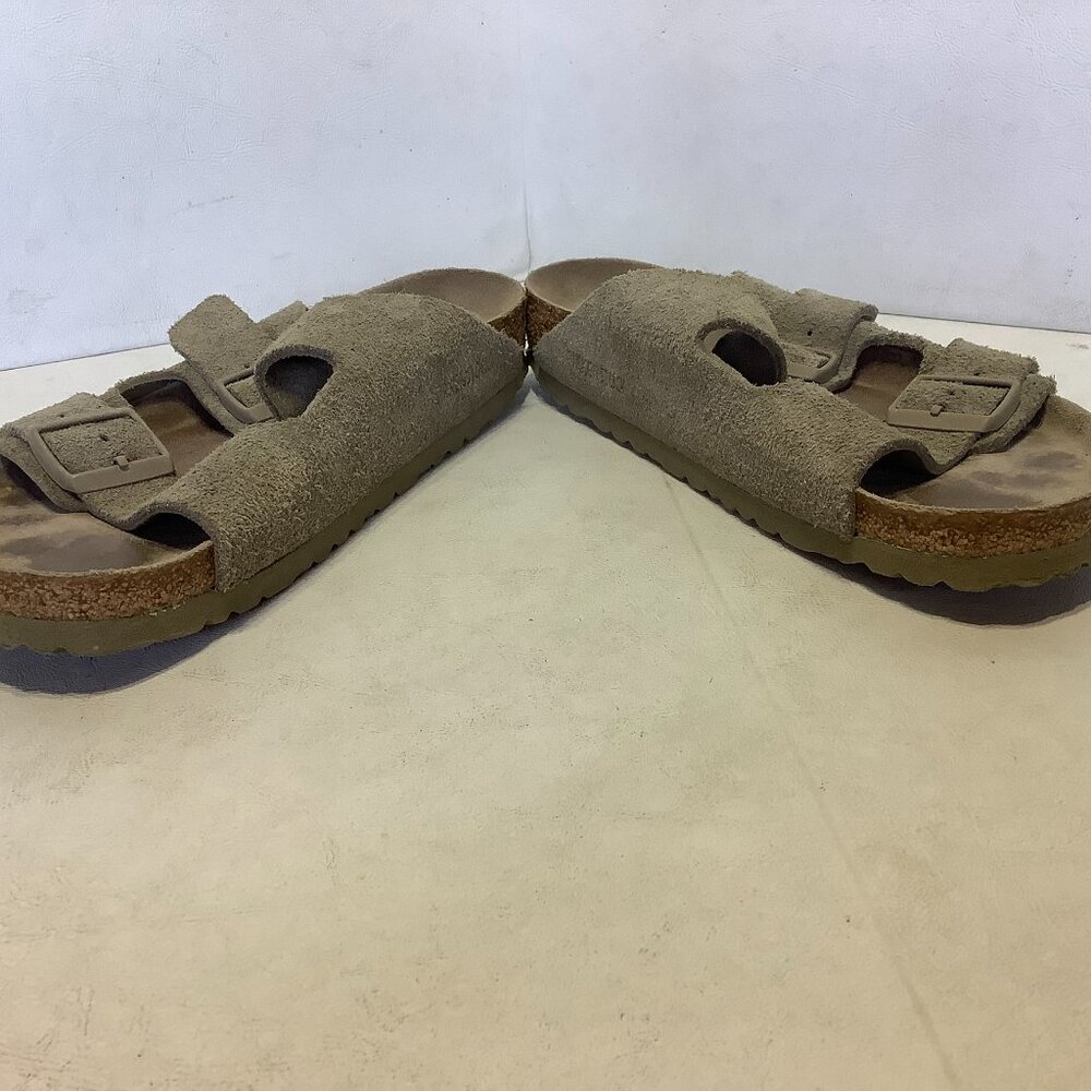 Birkenstock  Arizona Taupe Sandals Size 41 Regular Width - Picture 3 of 8